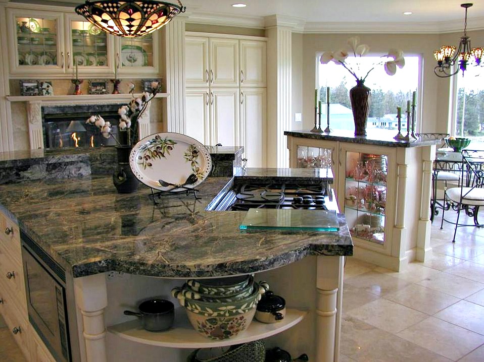 Beautiful Traditional Kitchen by Shelley Scales Interior Designer Vancouver BC